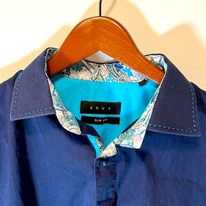 Envy button down dress shirt sz XL fits like L Contrast stitching/cuffs/collar